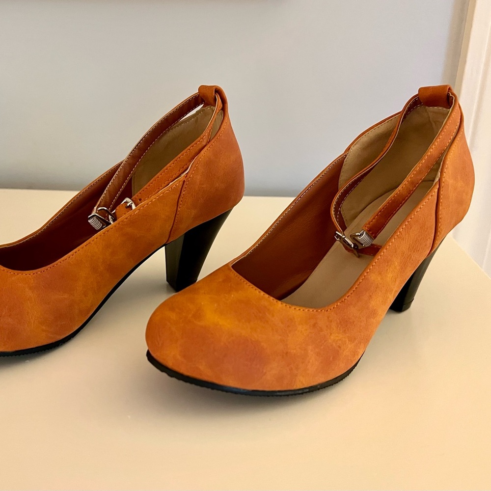 ankle strap heels